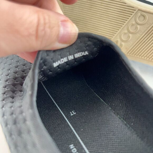 Ecco Women's Soft 2.0 Slip On Shoe Size 37 6 Black Fabric Casual Flat Stretchy - Picture 12 of 13